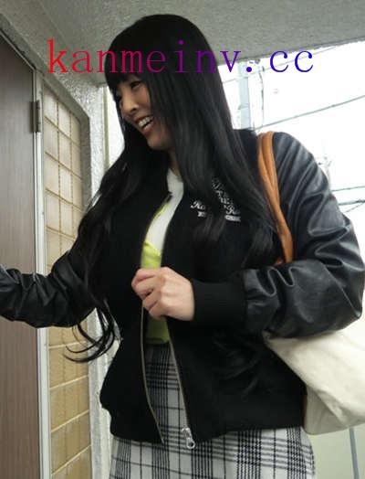 PPPD-548作品封面 PPPD-548 凄いフル勃起の男子学生寮に突撃パイズリ Hitomi