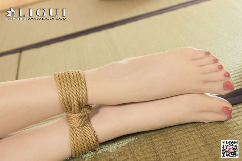 Model 甜甜 - 极品女仆绳艺捆绑丝足