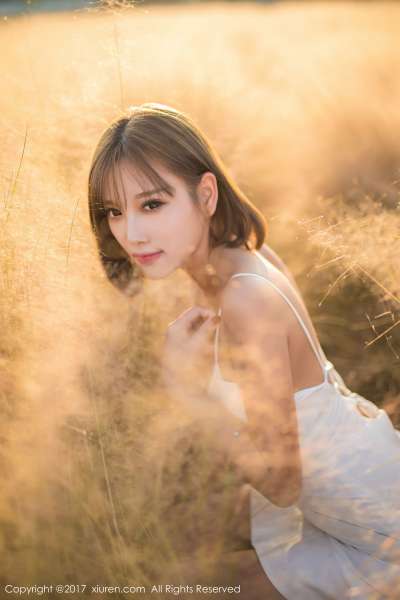 甜美女神@杨晨晨sugar性感室外写真