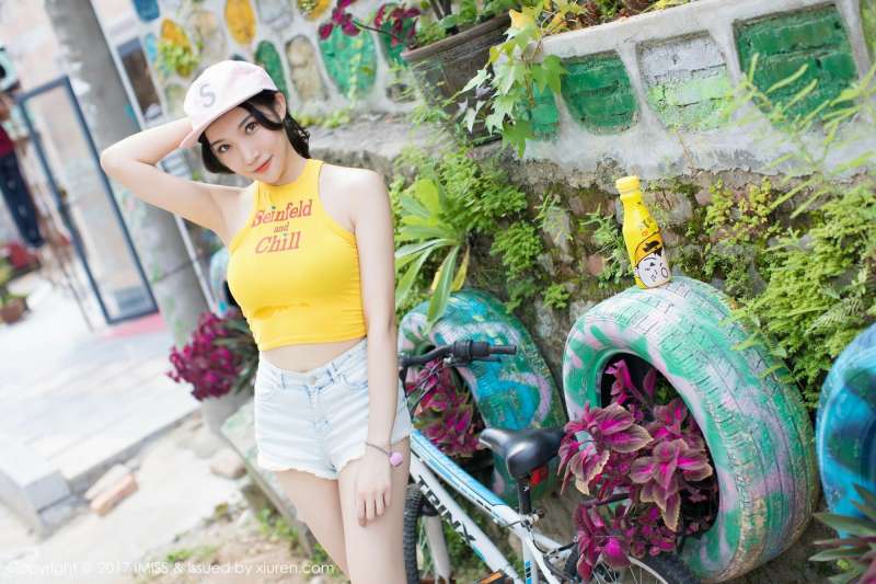 美女模特@小狐狸Sica 首套写真套图