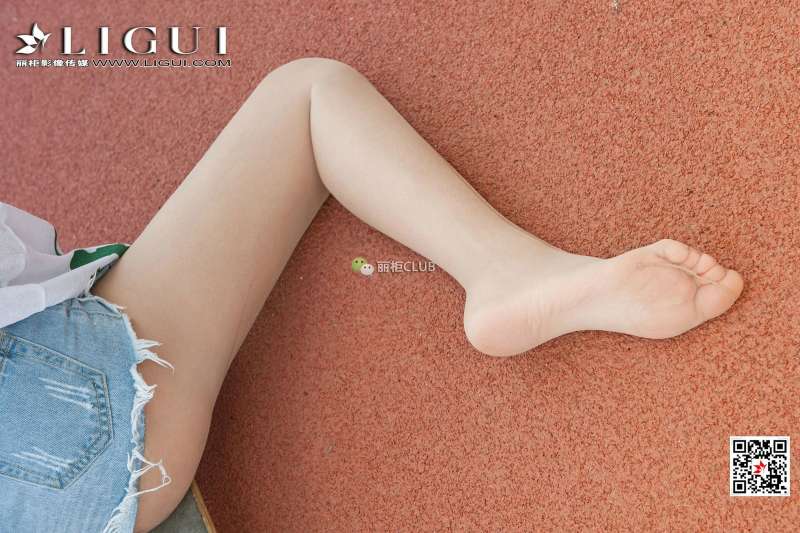 Model 筱筱 美腿丝足套图3