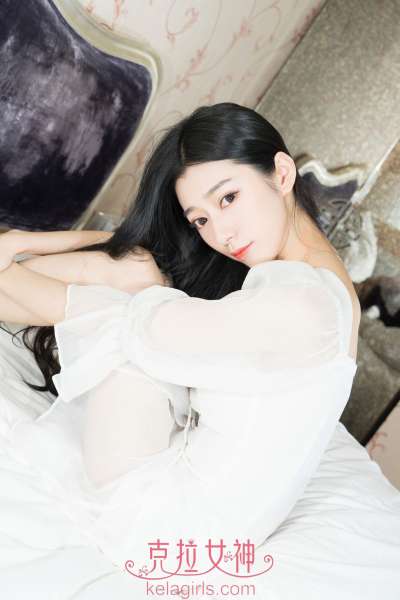 小新《云仙缥缈》清纯唯美写真套图