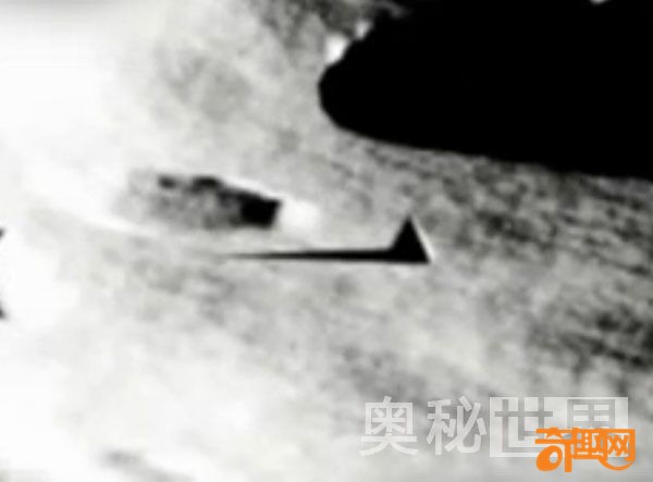 月球背面之谜 发现美“二战”失踪轰炸机