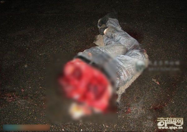 车祸导致3人分尸，玉丝美女袒露惨死