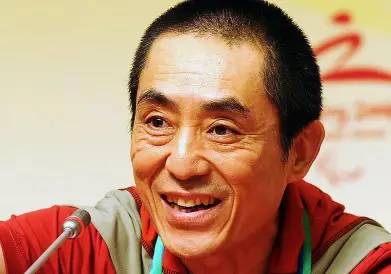 老牛吃嫩草，尼玛这也太离谱了！！