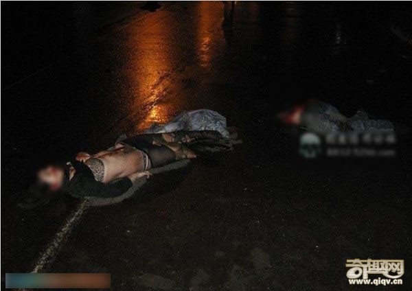 车祸导致3人分尸，玉丝美女袒露惨死