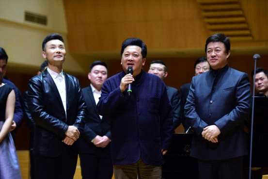 “金钟四星”歌唱新时代 郁钧剑助力北京“四季哥声”