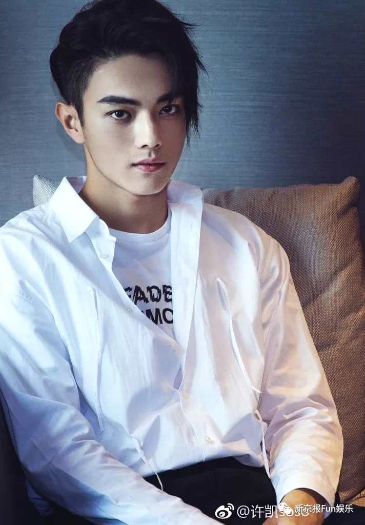 毫无社会责任感的男偶像，才娘
