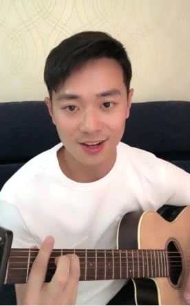 曹骏蓝盈盈相恋两周年，守时先生和迟到小姐好幸福