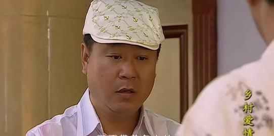 宋小宝年收入过亿？看看赵家班的抽成 才懂范伟为何选择离开