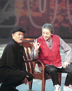 宋小宝年收入过亿？看看赵家班的抽成 才懂范伟为何选择离开
