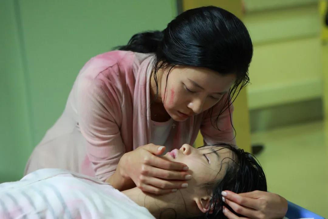 全程高能，这个性感女主简直A爆了！