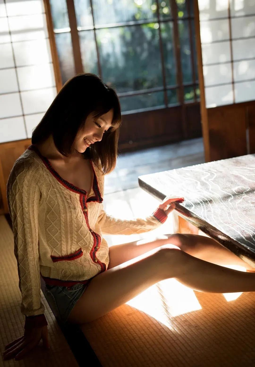 NPG极上鈴村あいり| 我自安安静静，与世无争