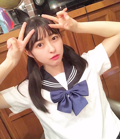 透明感偶像《竹内月音》，白皙肌肤、展现青春芬芳！