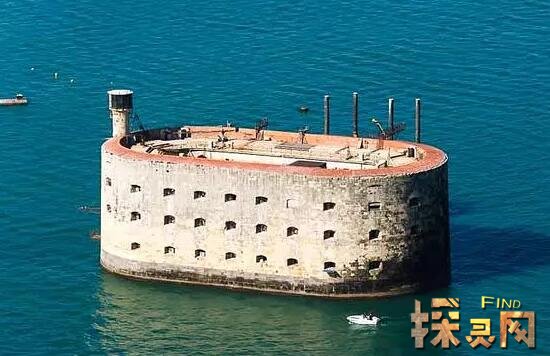 世界上最自由的监狱，博涯监狱没有狱警/犯人自由住海景房