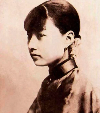 黄金荣一生的女人都有谁，林桂生与露兰春哪个是最爱？