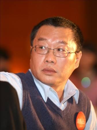知三当三？网友喊话知名女作家：我怀了你老公的孩子