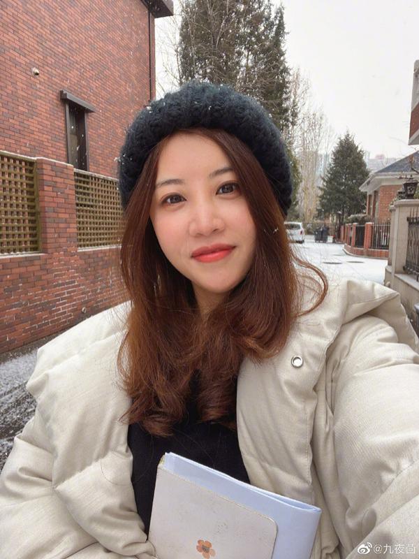 知三当三？网友喊话知名女作家：我怀了你老公的孩子