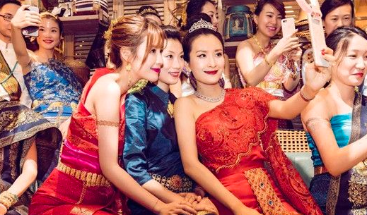 【世界上四大女儿国】最发愁的是男人太少女孩嫁给谁!