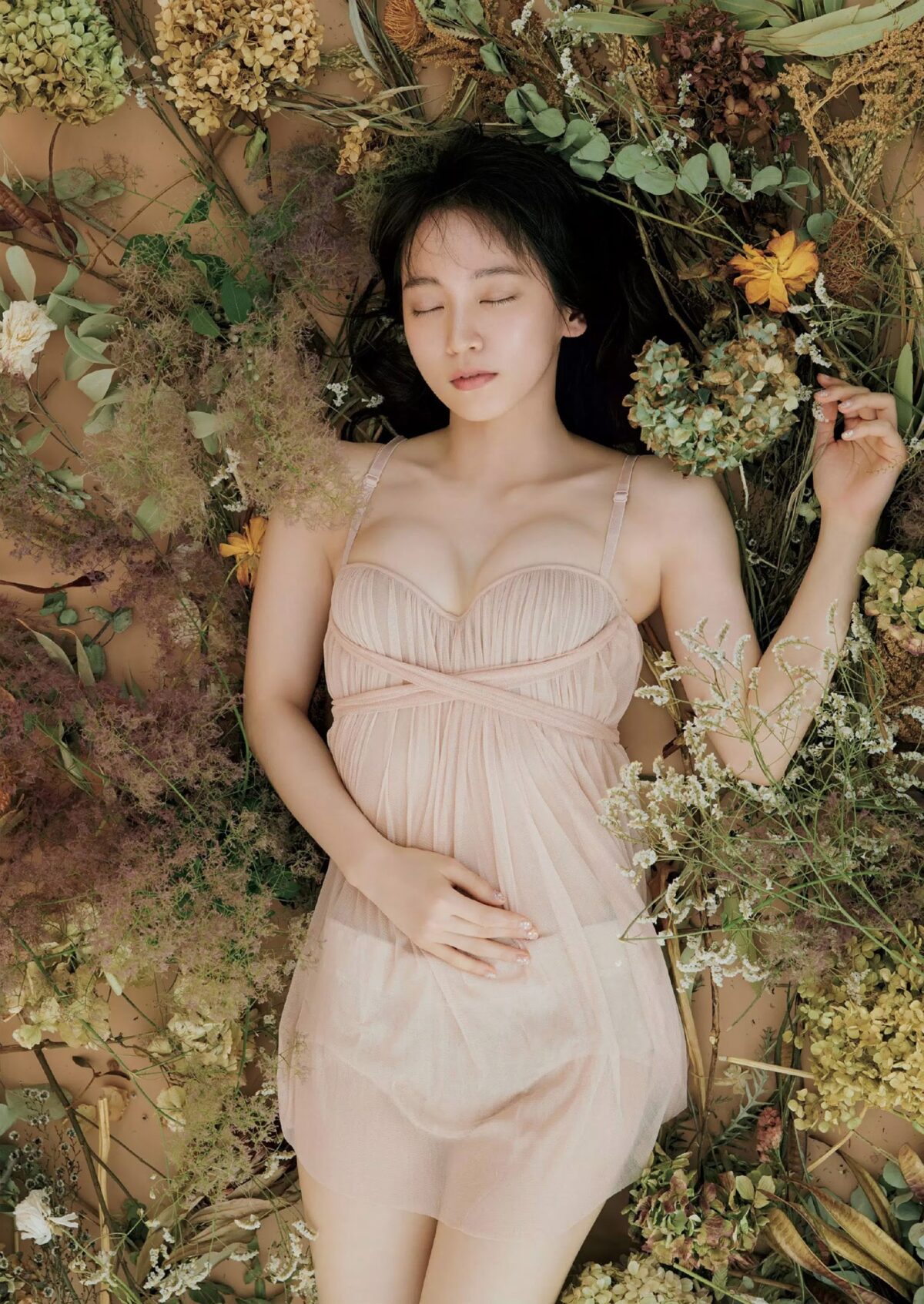 日网公布最想交往女星榜首——吉冈里帆