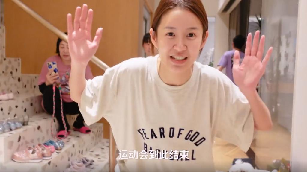 上海明星的别墅：邹市明家院子似公园，陈赫女儿房间上百平
