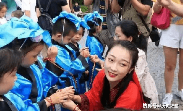 端午节九大习俗，除了吃粽子、划龙舟，你还知道哪些？