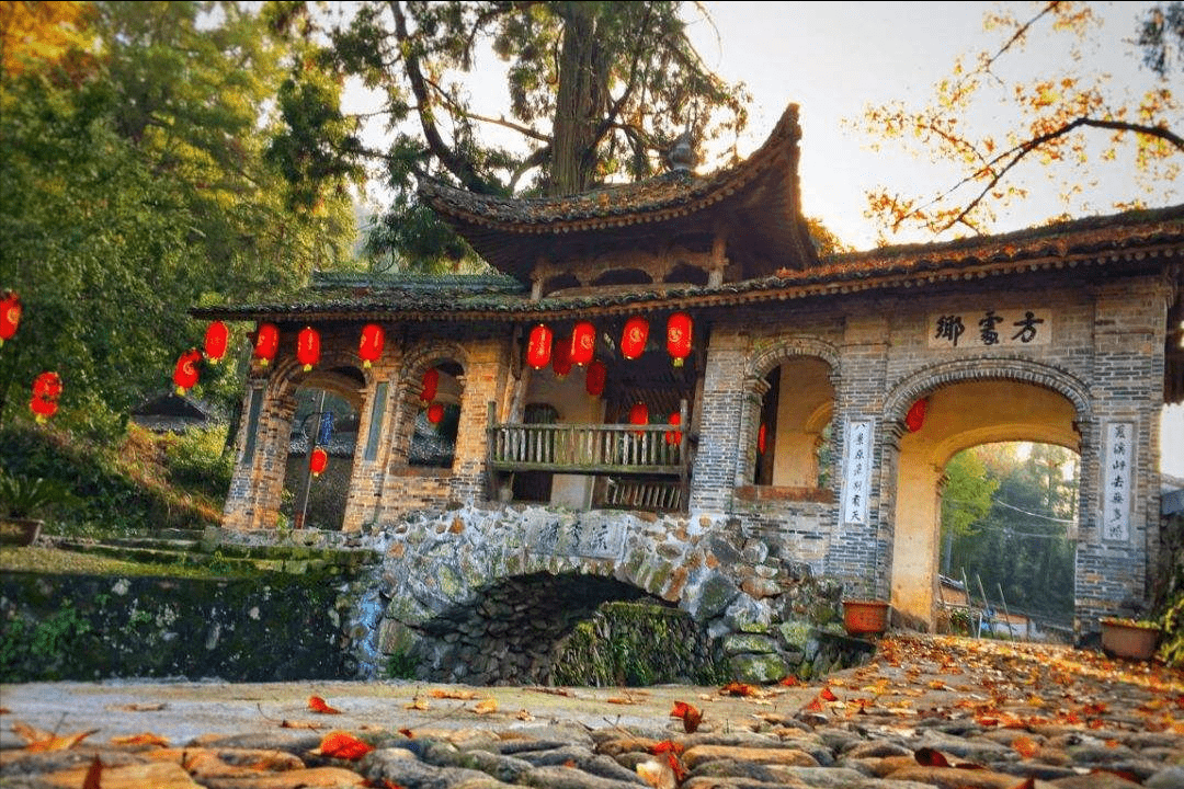 我国唯一能用欧元结算的小城-“小欧洲”，遍地华侨、全员富豪！
