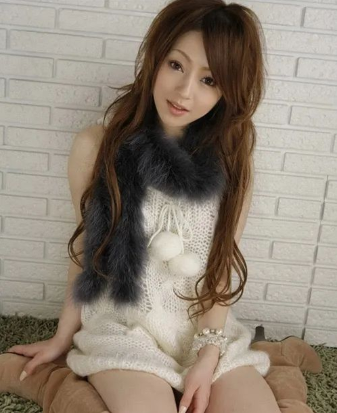 火爆华人区的AV女神，黑化张韶涵——樱井莉亚
