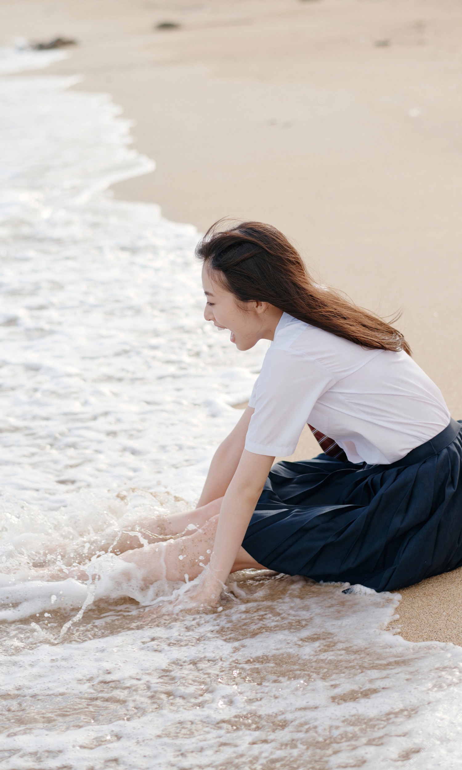 強大可愛的女騎士《井本彩花》！耀眼漂亮的萌少女一樣可以很性感