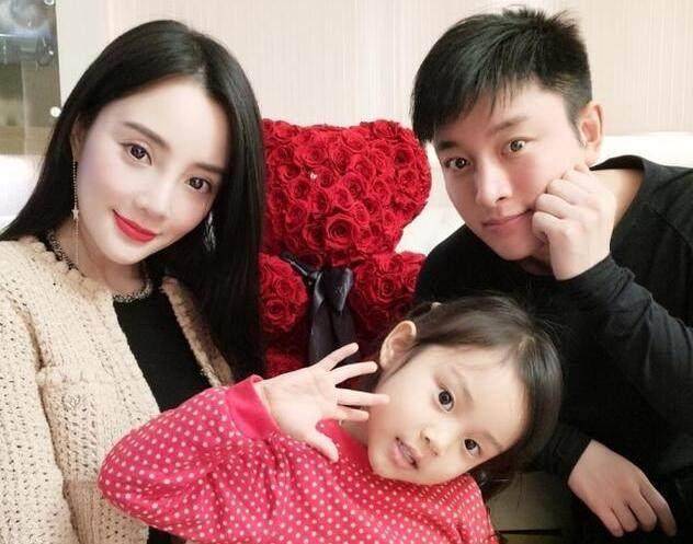 6次著名偷拍事件，当事人身败名裂，如今结局悬殊，有人洗不白了