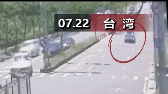 林志颖车祸现场监控曝光！希望小颖平安无事！