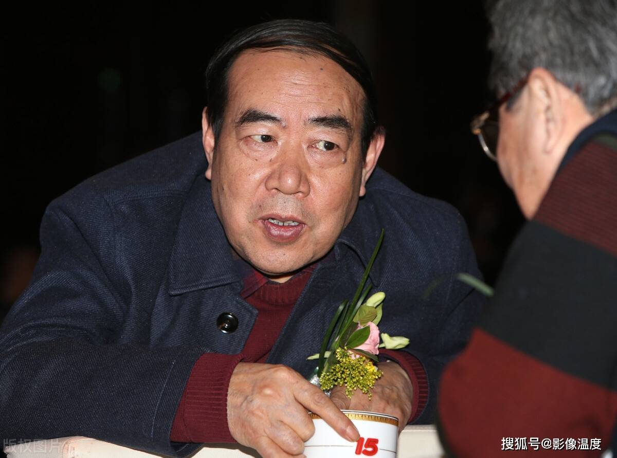 作家贾平凹：女儿贾浅浅，是我最有压力、最牵挂的作品！
