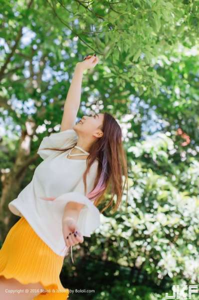 【经典】女同事说射到里面吧!