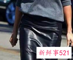 皮裙上面怎么搭配