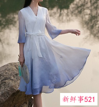 春日裙装好上镜