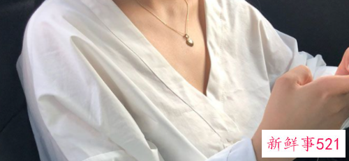 皮肤黄适合穿什么颜色的衣服