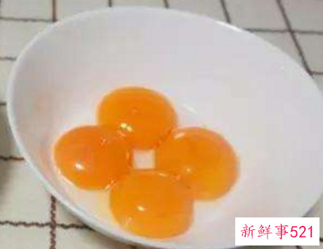 如何用鸡蛋去除脸部斑点