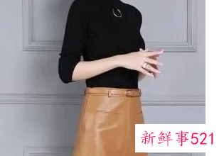 杏色大衣里面搭配什么颜色