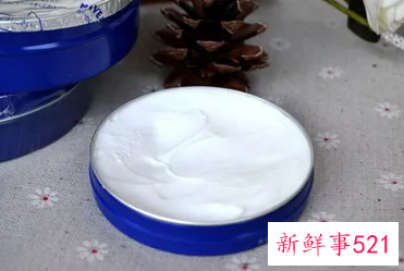 润肤霜用完后要洗吗