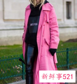 圆领卫衣该怎么搭配