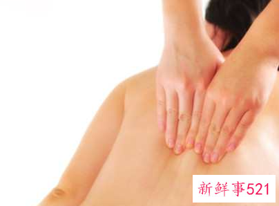 后背按摩手法图片