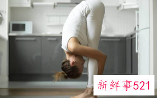 瑜伽的姿势图片