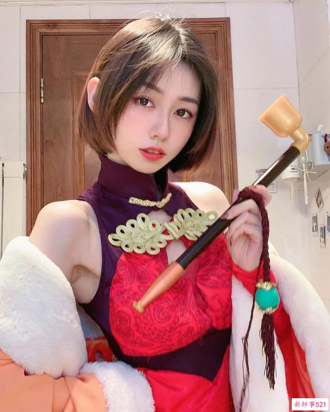 “你行不行啊？细狗” 程女士