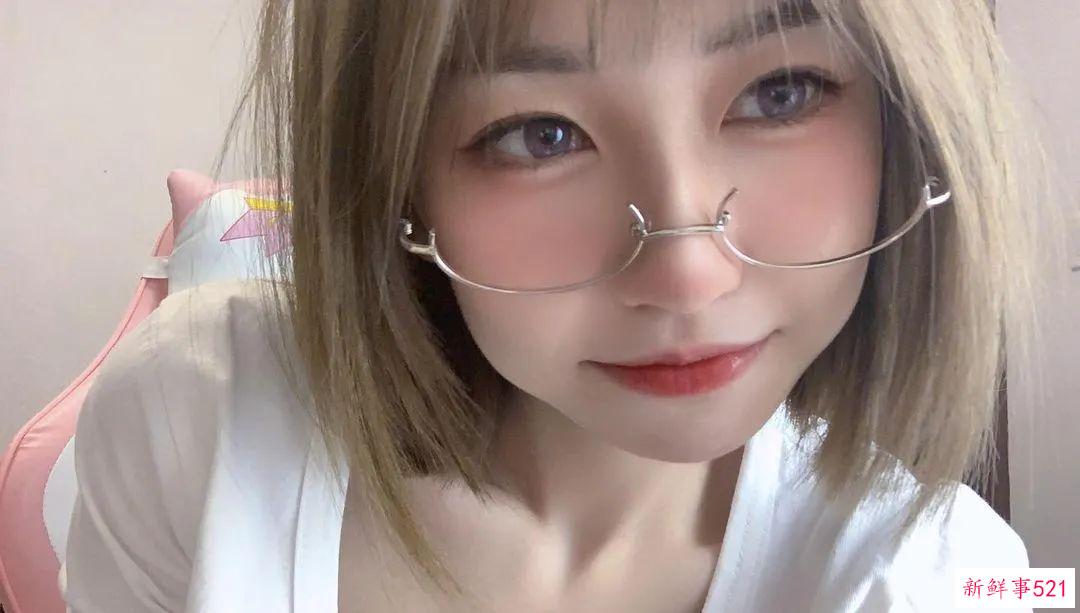 “你行不行啊？细狗” 程女士