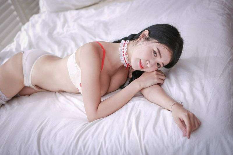 【2023年最新更新】女友的同学陪我睡