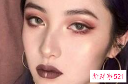不会化妆怎么学最基本的