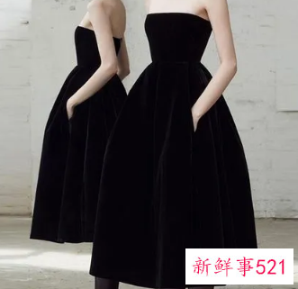 黑色抹胸礼服裙搭配什么外套