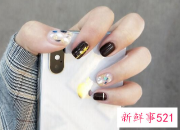 美甲夏天显白图片最新款