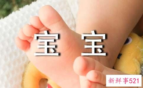 宝宝吃母乳和奶粉哪个聪明