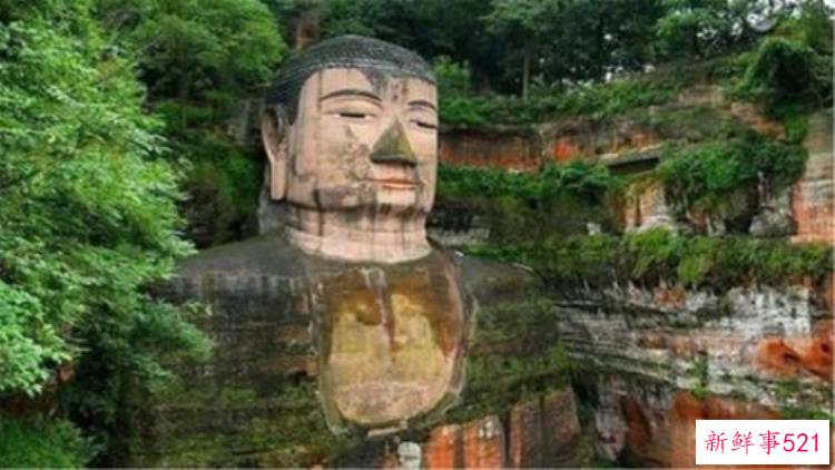 乐山大佛胸前发现山洞!隐藏1200年的谜团被揭开!,乐山大佛千年传说